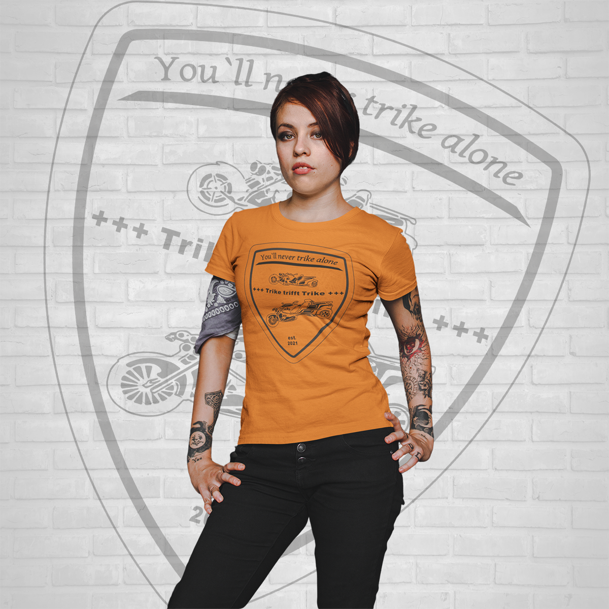 T-Shirt für Frauen orange Trike trifft Trike Logo